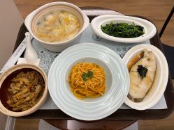 -盈月阁母婴护理中心·月子中心·月嫂育儿嫂