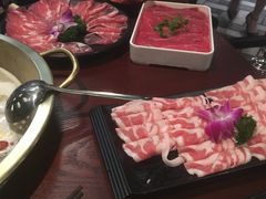 -重庆爽翻天老火锅(临平万达广场店)