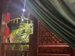 -八月美食小馆(周村太和路店)