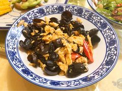 -骊山十三花民俗餐厅