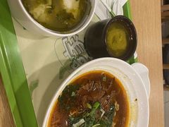 -老乡鸡(亳州路天庆大厦店)