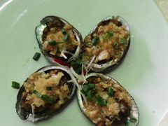 -四川小胡子海鲜(丁村万人海鲜广场店)