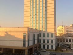 -南京双门楼宾馆(盐仓桥地铁站阅江楼店)