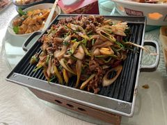 葱爆羊肉-旺顺阁鱼头泡饼(小红门店)