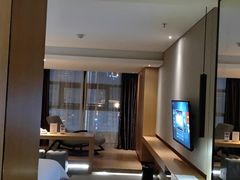 -优逸酒店(柳州窑埠古镇万象城店)