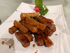 -双子楼大酒店(城开国际写字楼店)