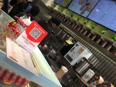 -CoCo都可(湖滨银泰店B区店)