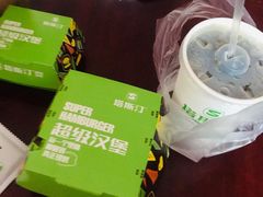 -塔斯汀中国汉堡(江大南路店)