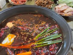 -黄潇洒老火锅(九眼桥宏济巷店)
