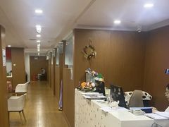 -新东方成人英语学习考试·口语·商务(延安路校区)