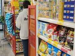 -好特卖HotMaxx(杭州滨江宝龙城店)
