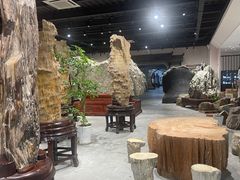 -游龙石文化科普馆