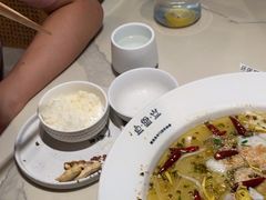-渔语鱼酸菜鱼新川菜(来福士店)