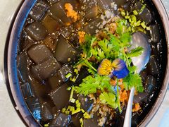 -海派美食·家宴海鲜青岛菜·石锅鲽鱼头(东方城店)