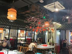 -卢大鲜鱼头捞饭(美利广场店)