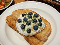 Ricotta蓝莓酸面包吐司-weeknd·Brunch&Bistro 周末餐厅
