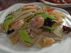-三居鲁味坊黄焖鸡(山大路店)