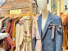 -恋物百货商店(华侨城店)