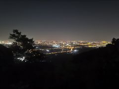 -鬼笑石后山停车场