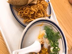 -正南齐北·老街糯米团(洪崖洞店)