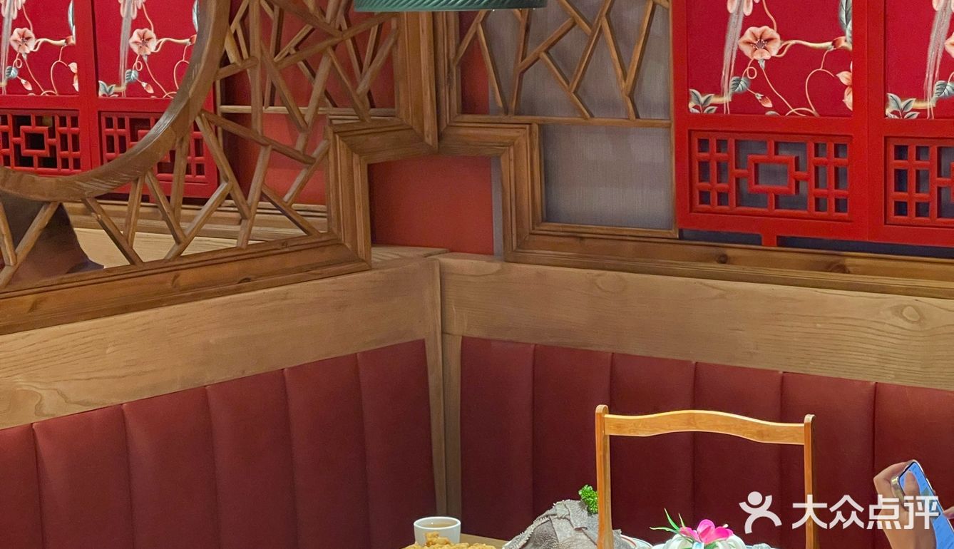 来重庆吃的第一顿火锅!