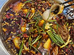 -乡土特色.冷锅鱼.牦牛肉汤锅