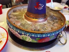 -毛辣果·贵州红酸汤牛肉火锅(西单店)