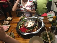 -周幺妹重庆老火锅(银泰城总店)
