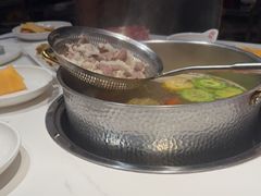 -犇鼎牛潮汕牛肉火锅(新辰里学清路店)