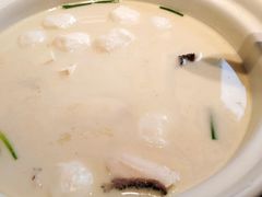 浓汤鱼丸-刘胖子家常菜·蹄花焖藕(兴业店)