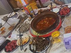 -海盗船. 龙虾烧烤. 酒馆