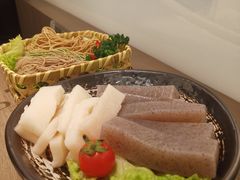 -湊湊火锅·茶憩(打浦桥日月光店)