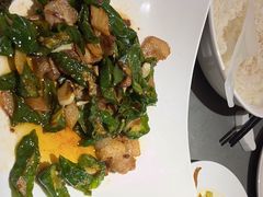 -新天明砂锅鱼头煲