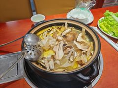 -菌之家·专业纯野生菌火锅·特色炒菌