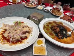 -景月阁空中食府(希尔顿酒店)