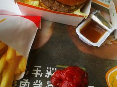 -麦当劳(阳朔益田西街店)