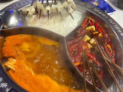 -钢管厂五区小郡肝串串香火锅(人民广场店)