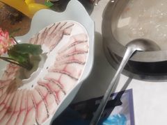 -马家斑.鲜鱼火锅(松湖万科店)