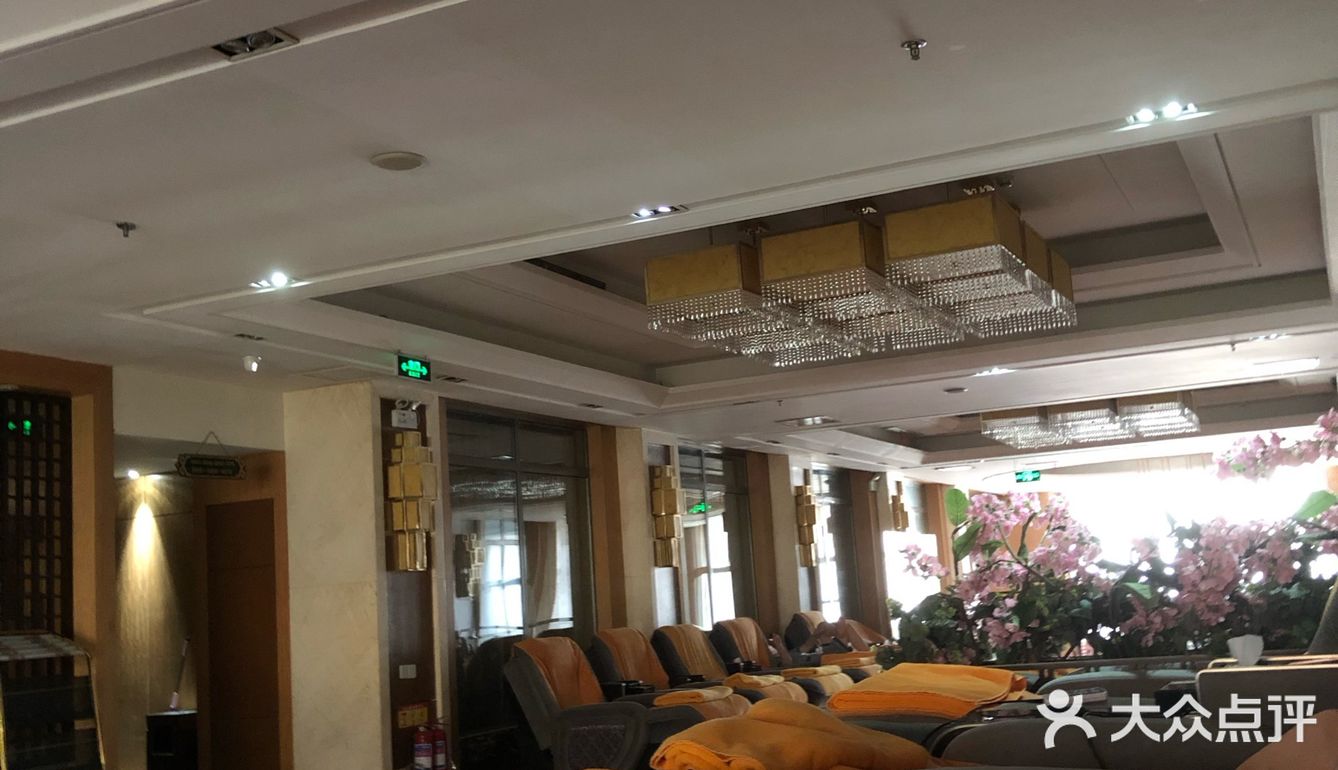 初冬熊孩子可劲疯，老母亲可安心躺尸～