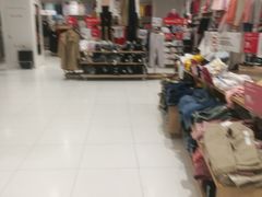 -优衣库(南京建邺万达广场店)