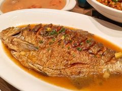 -艳阳天·非遗楚菜(武汉客厅店)