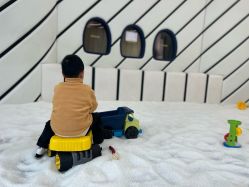 -奈尔宝·儿童乐园·亲子餐厅(前滩店)