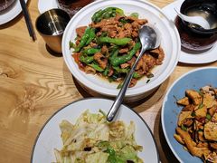 -胡子大厨·超级小炒肉(晶耀前滩店)