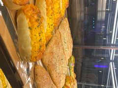 -奈雪的茶(青岛卓悦里INTOWN店)