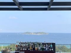 -瑰丽酒店·海吧·天际下午茶·现场DJ·天台酒吧