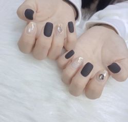 -EAST日式美甲美睫沙龙
