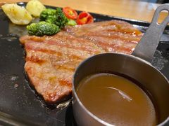 滋滋炭烤风味牛排-必胜客(新海上世界店)