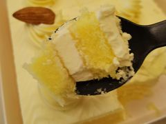 -昆明冠生园·蛋糕·面包(南强街店)