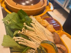 -润园四季椰子鸡火锅(卓越INTOWN店)