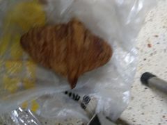 奶黄牛角-味多美蛋糕(灯市口店)